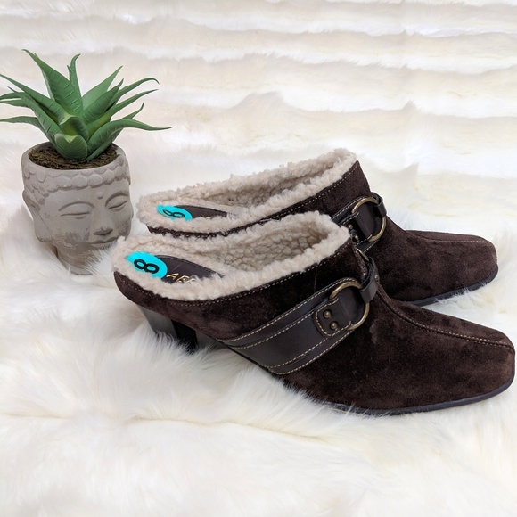 AEROSOLES Shoes - Aerosole high heel brown suede mules/clogs, NWOT